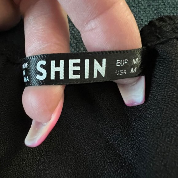 2 Black Short Rompers - Picture 7 of 8